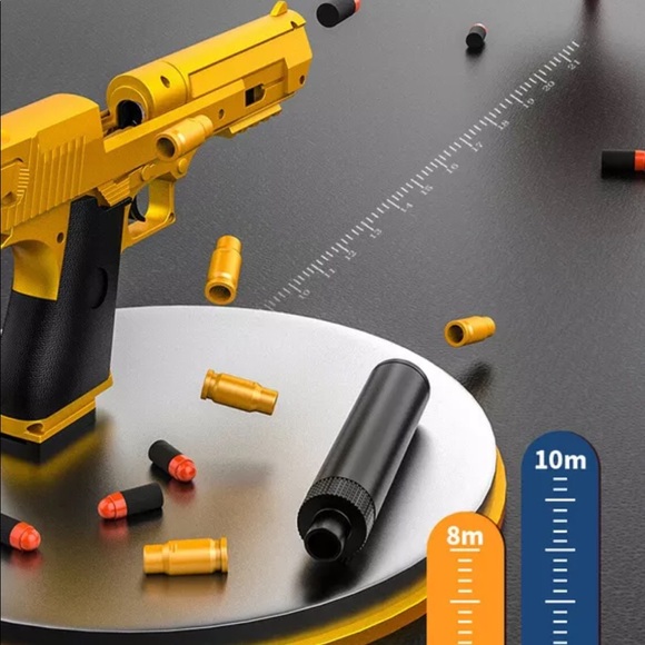 Toy gun 🔥 🔫Gold desert Eagle .50 CAL Shell Ejection (Soft Bullet) - Picture 5 of 14